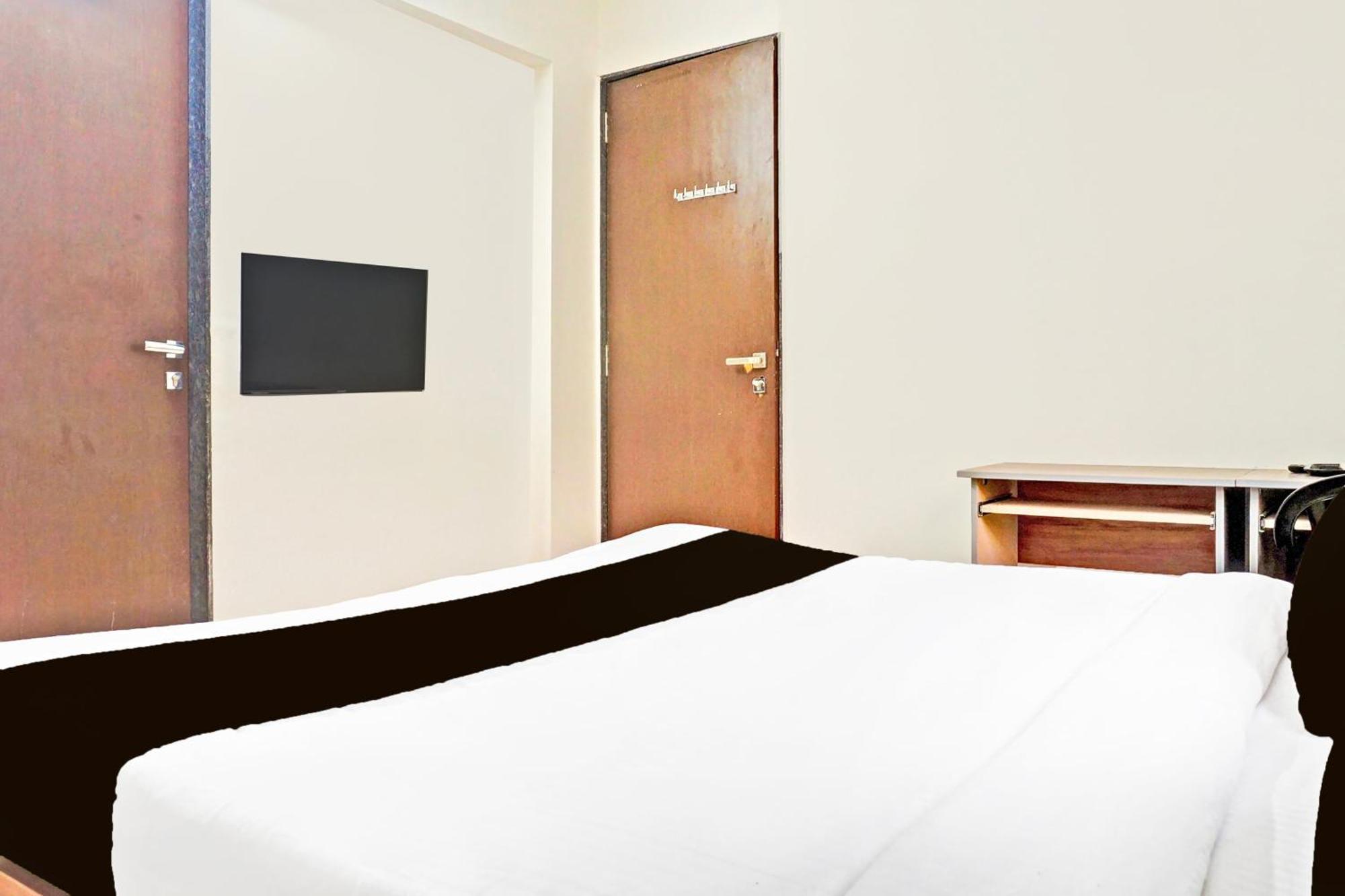 Super Collection O Baner Formerly Seven Hills Dapuri Exterior photo