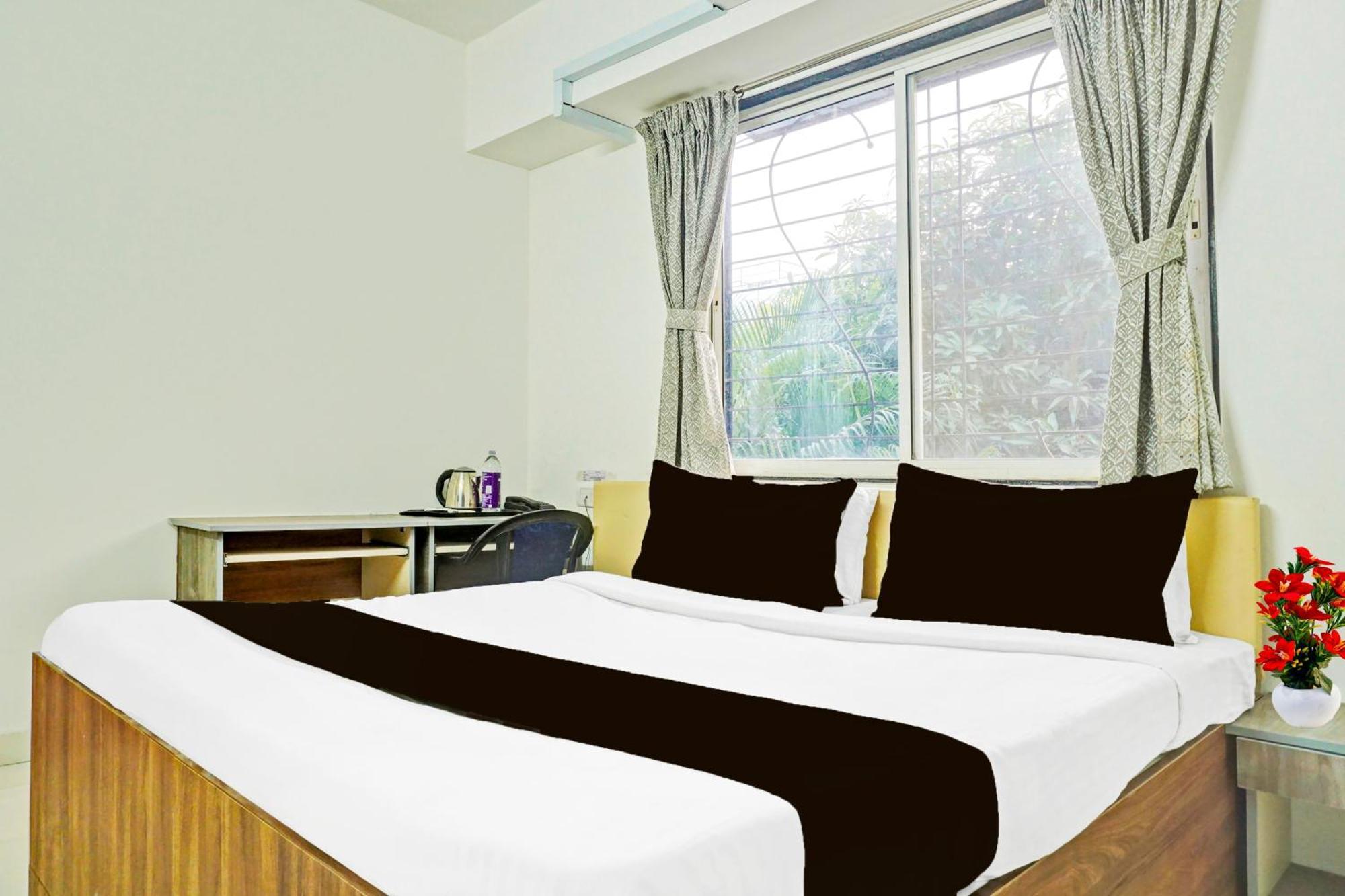 Super Collection O Baner Formerly Seven Hills Dapuri Exterior photo